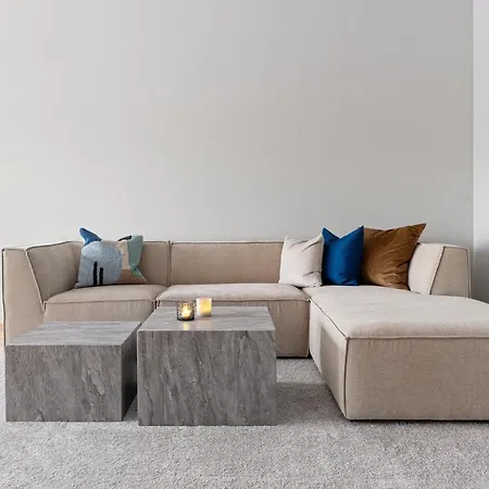 Downtown - The View *