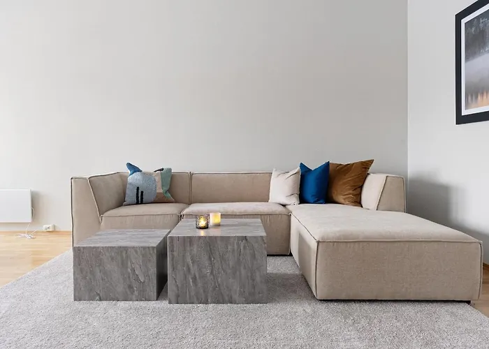 Downtown - The View *